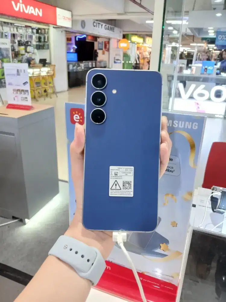 SAMSUNG GALAXY S25 FE