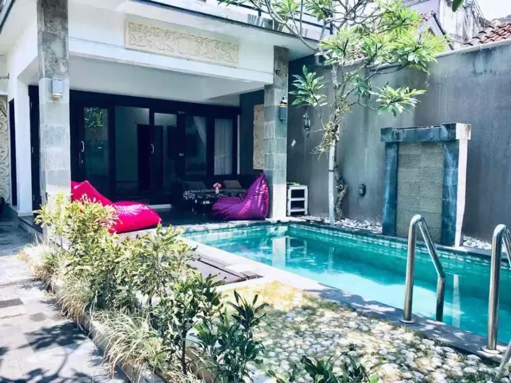 Villa cantik di Jual dan di sewakan lokasi Semer Kerobokan