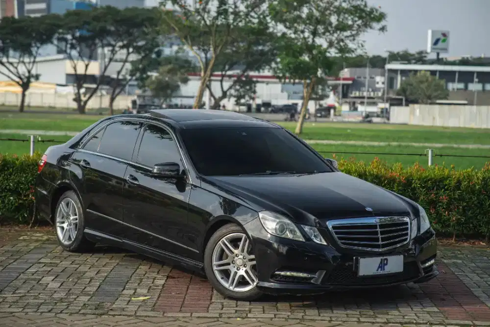 Mercedes Benz E300 AMG 2012