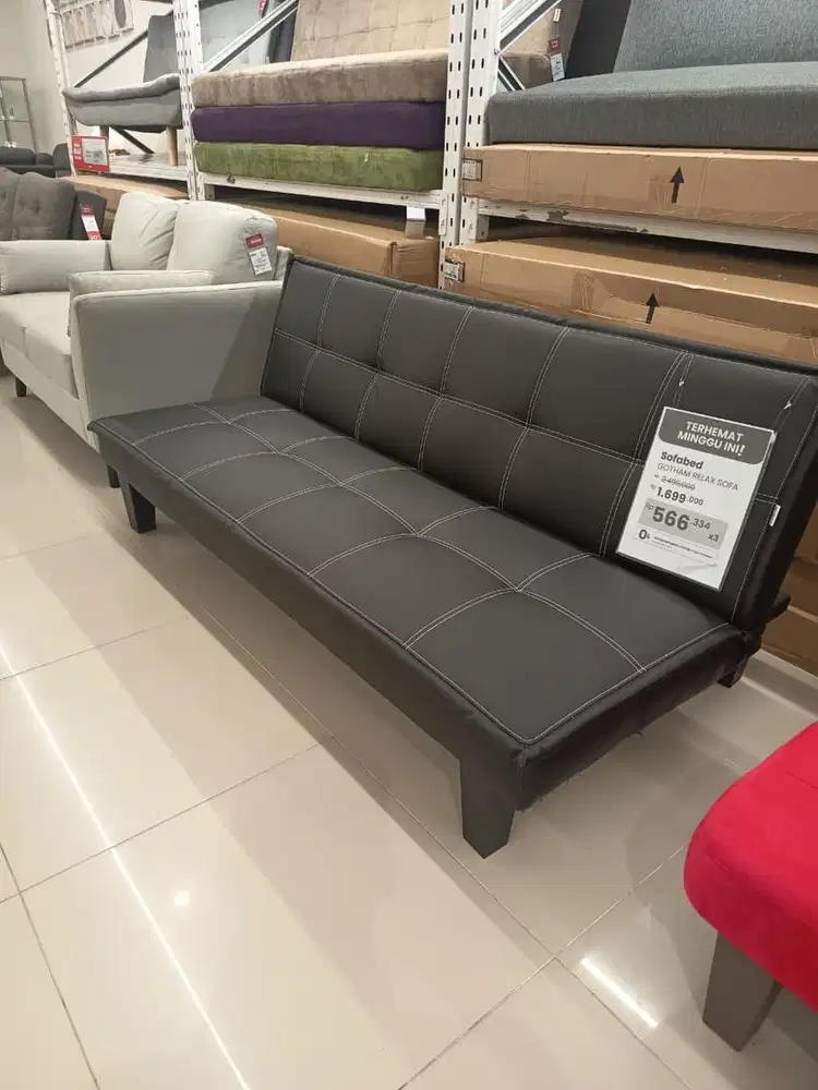 Selma Gotham Sofa Bed Kulit - Hitam