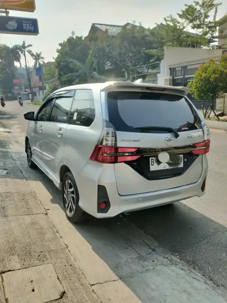 AVANZA VELOZ MATIC 1.5 CC TAHUN 2020