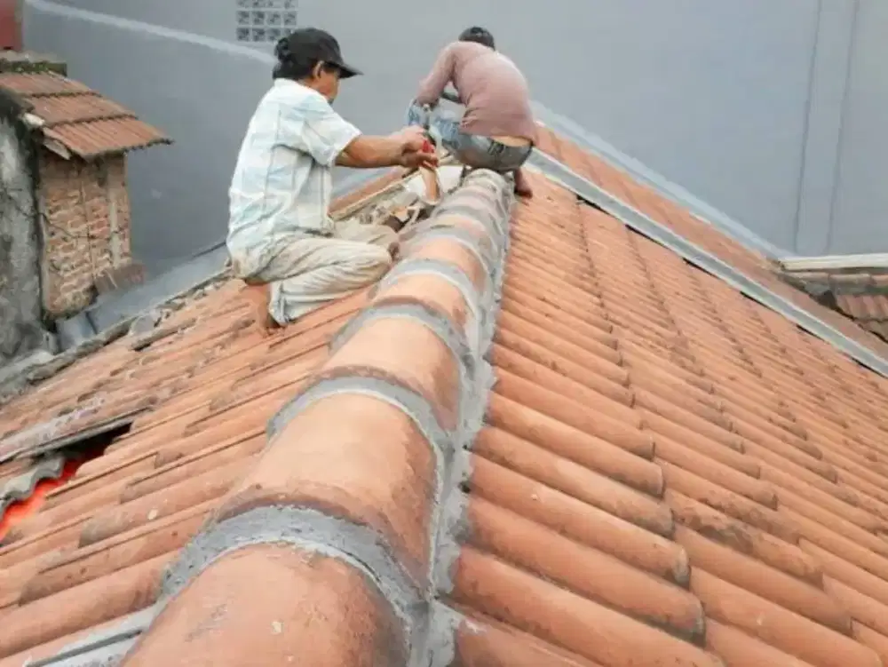 Tukang bangunan partisi atap bocor cat dan lain lain