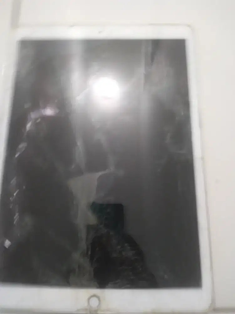 Punya ipad iphone brg boleh pengasih N penyayang mesin hidhp lcd ancur