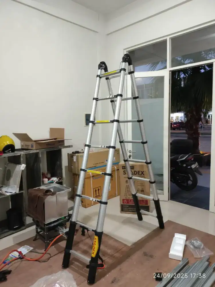 Tangga teleskopik dobel 3.8m