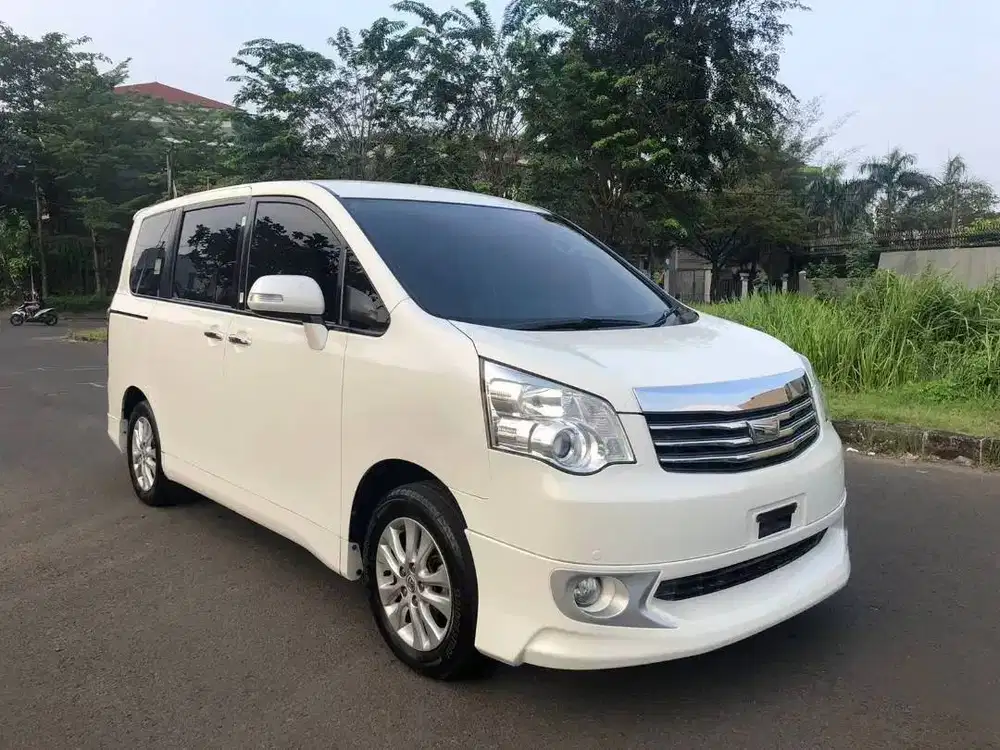 Toyota Nav1 V 2017 Putih
