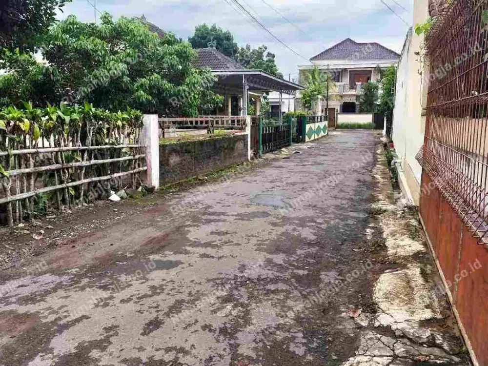 tanah luas kawasan perumahan purwomartani