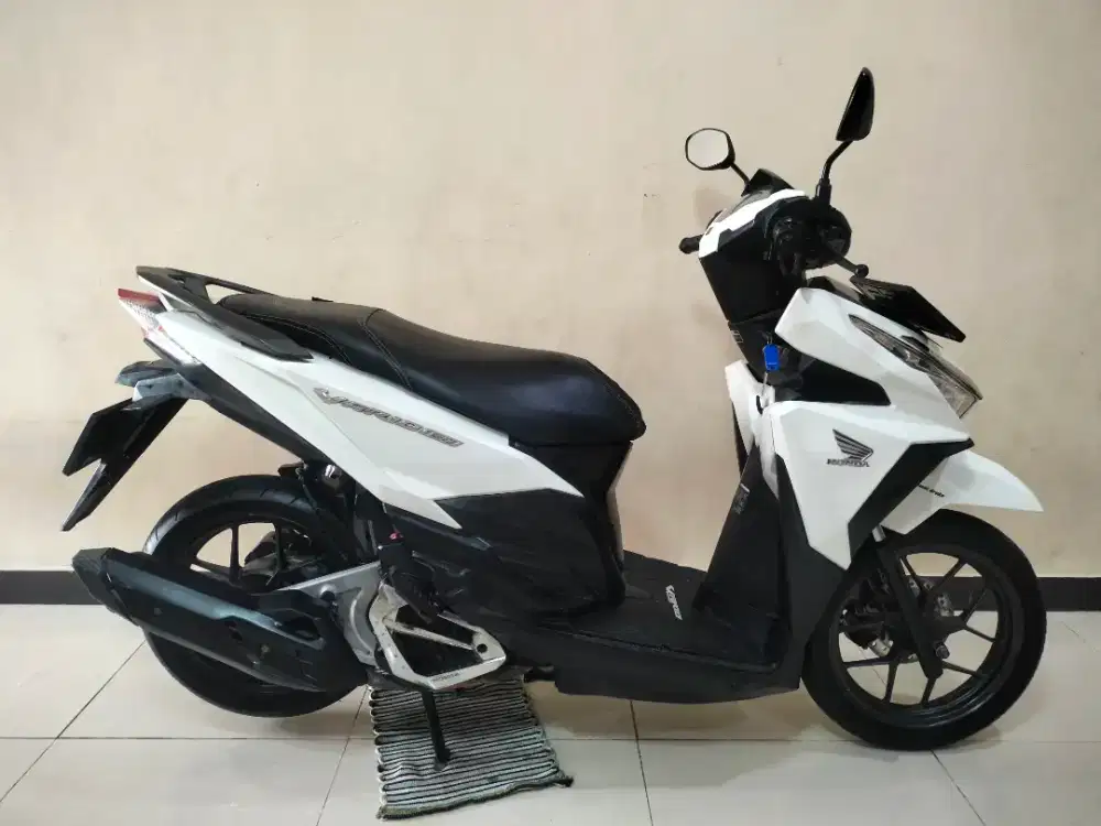 HONDA VARIO FI LED 150 ISS 2017 pajak panjang/B.dki