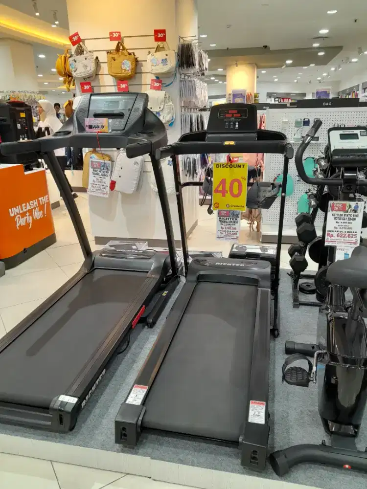 Promo cicilan Richter treadmill explore m