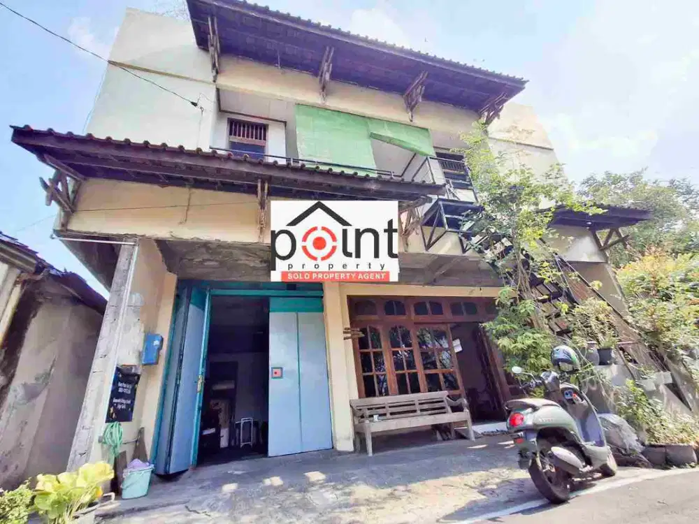 kost murah tengah kota dekat stasiun hotel dannjln slamet riyadi