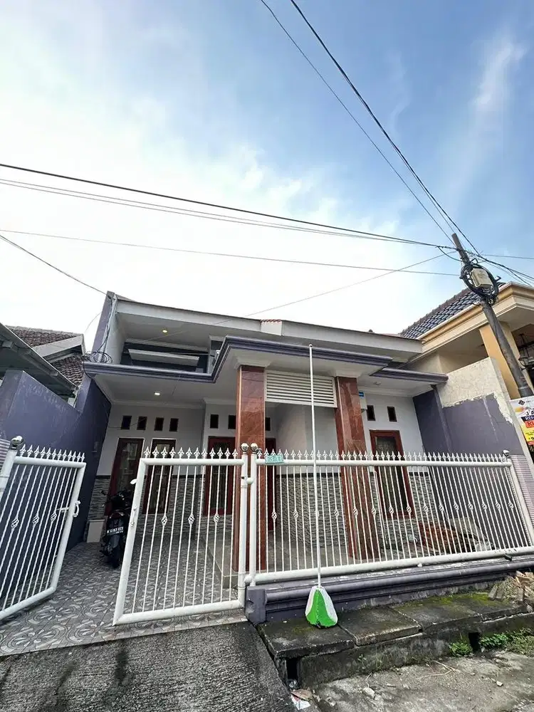 DIJUAL RUMAH  dekat Kota Surabaya