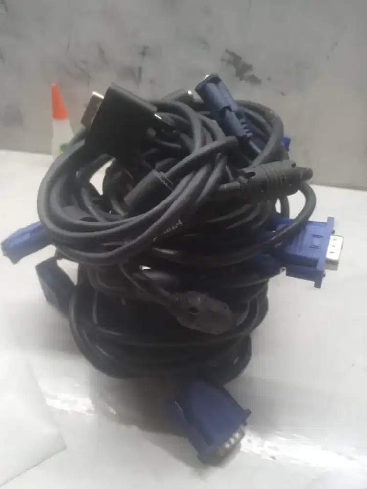 Kabel VGA komputer / PC