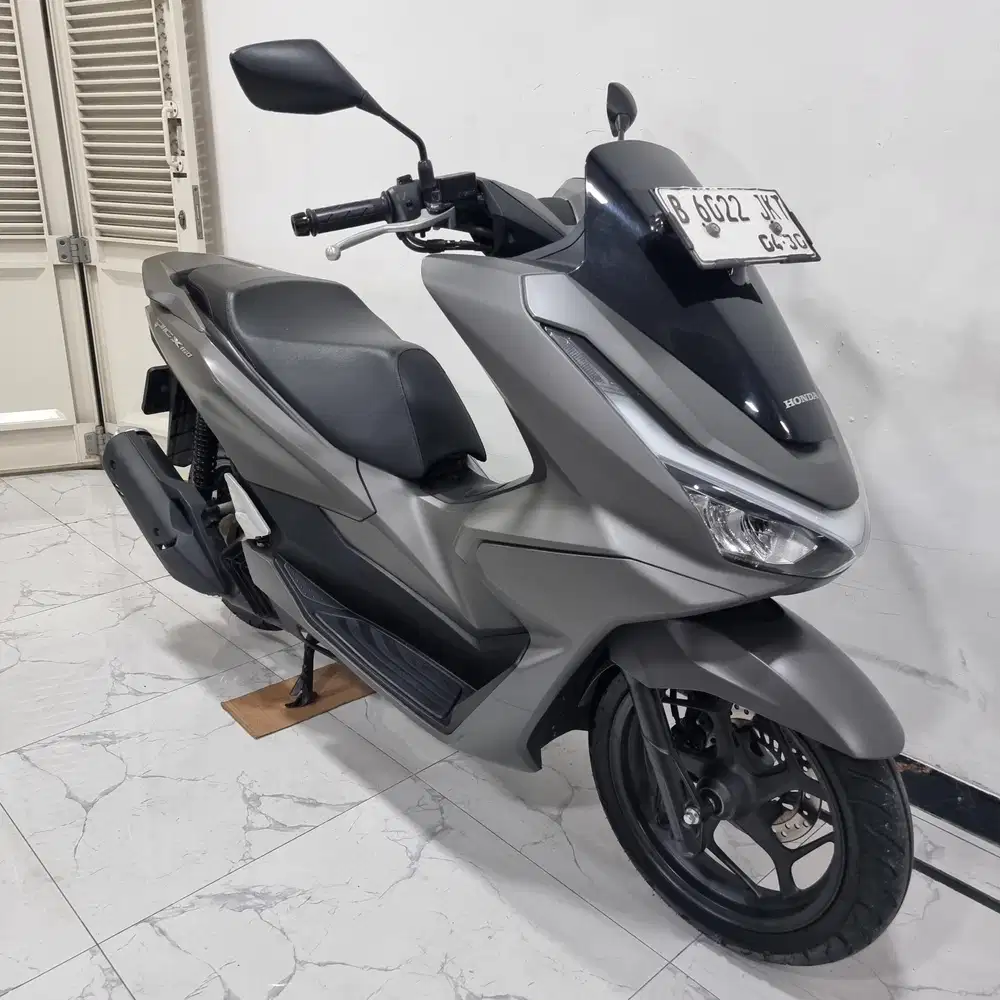 Honda New PCX 160 Keyless CBS ISS LED Fi 2025 bln 4 Kayak baru
