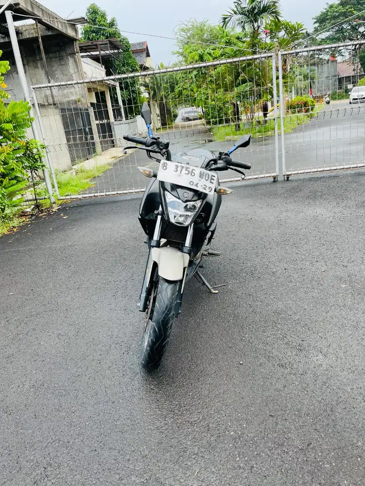 Yamaha Vixion 2019 Hitam
