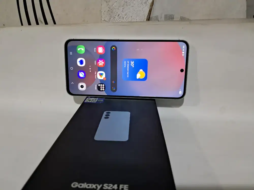 Samsung S24 5G 8/256 GB lengkap tampa kendala