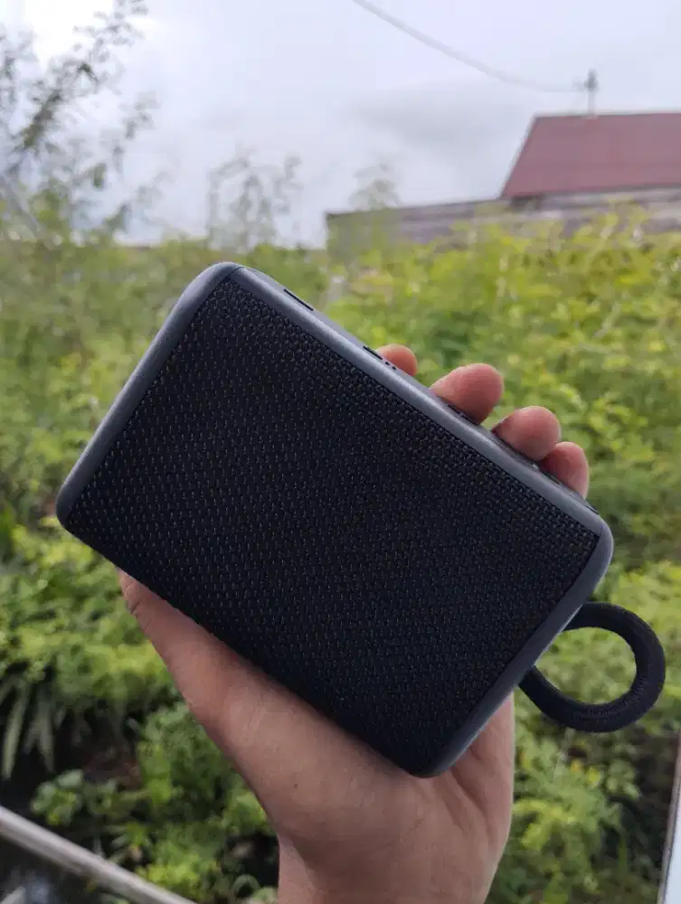 Robot rb180 speaker bluetooth