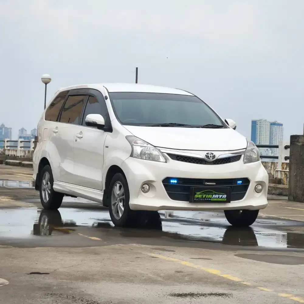 Toyota Avanza veloz 1500cc at 2012
