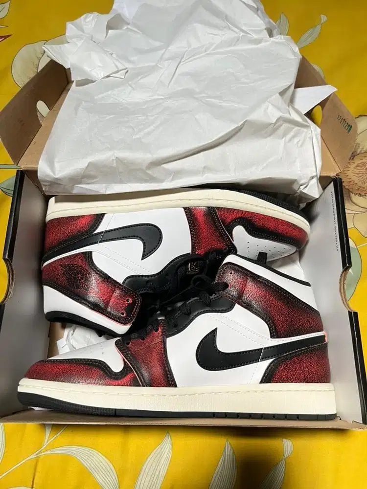 NIKE JORDAN MID 1 SE original baru