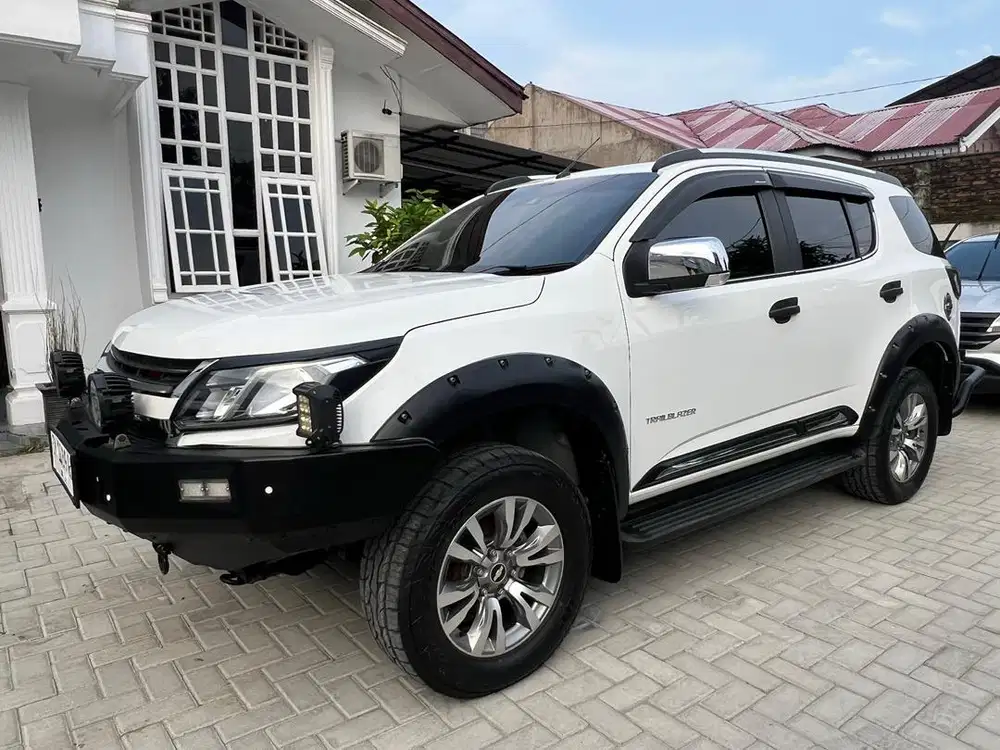 TrailBlazer LTZ Diesel Matic 2018 kilometer 27.000