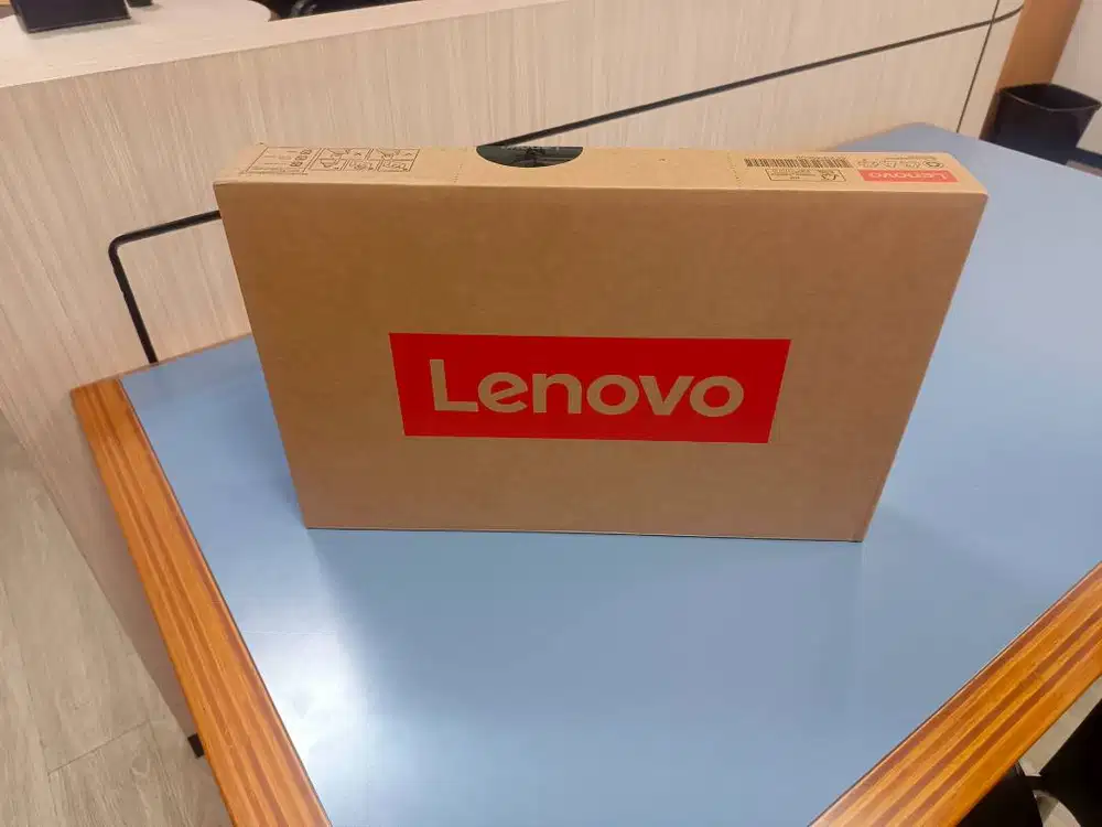 Laptop lenovo v14 g5 Irl ram 16/512,jual butuh