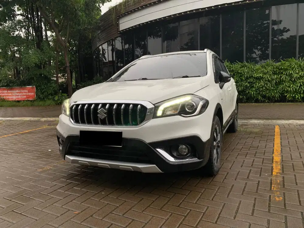 [ TERAWAT ] SUZUKI SX4 SCROSS AT MATIC 2022 PUTIH