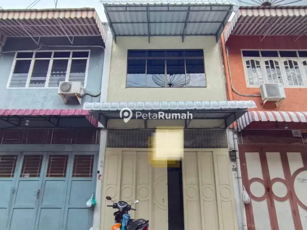 DISEWAKAN TOWNHOUSE JALAN BRIGJEND KATAMSO GANG BARISAN | DEKAT APOTIK AGUNG & SPBU (TJIA TJAI)