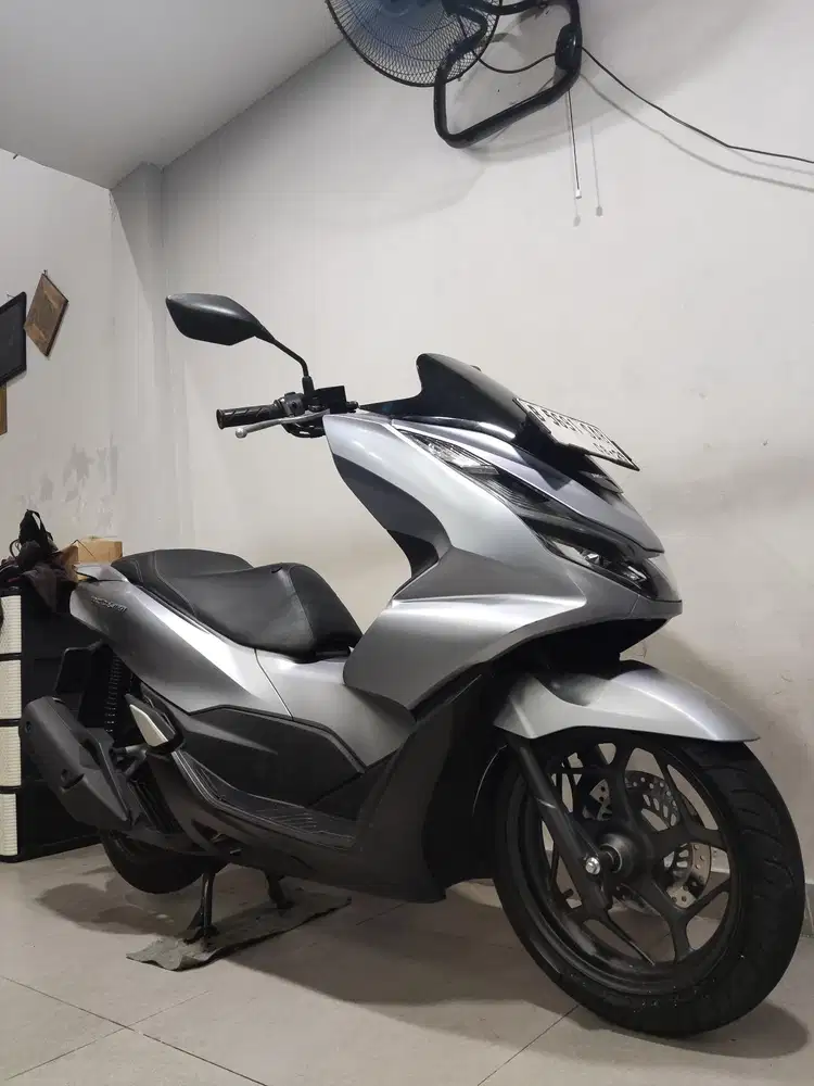 PCX 160 CBS 2024 / 2025 Silver Orisinil Plat Jakarta Low Km 9rb ABBA