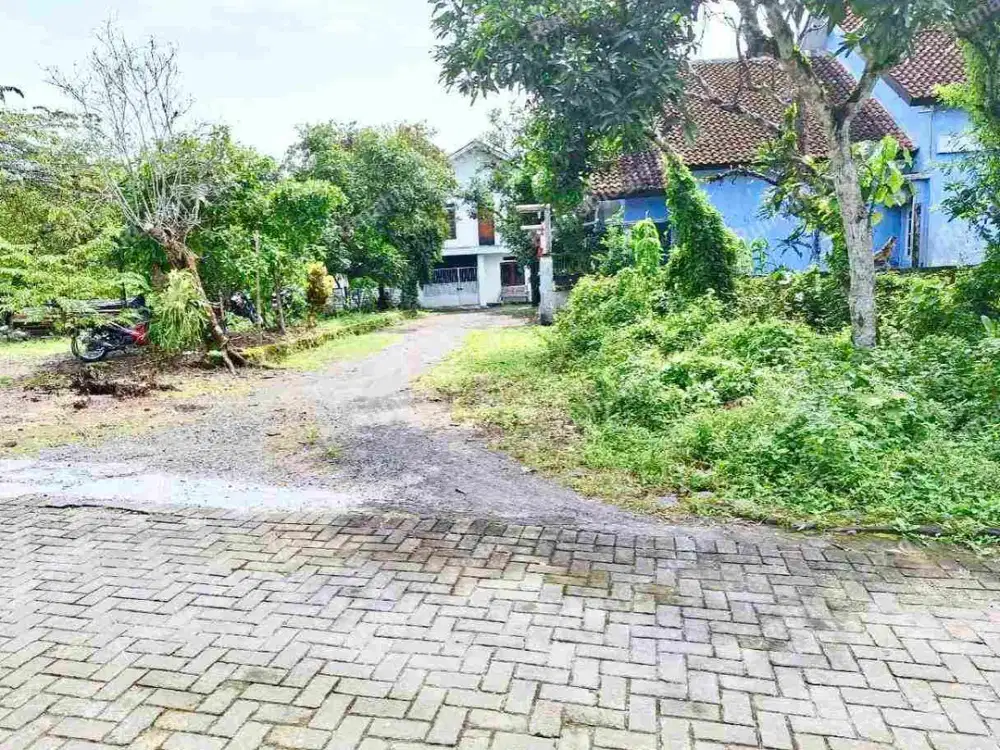 tanah strategis jalan palagan Kam 10 rejodani dekat pasar