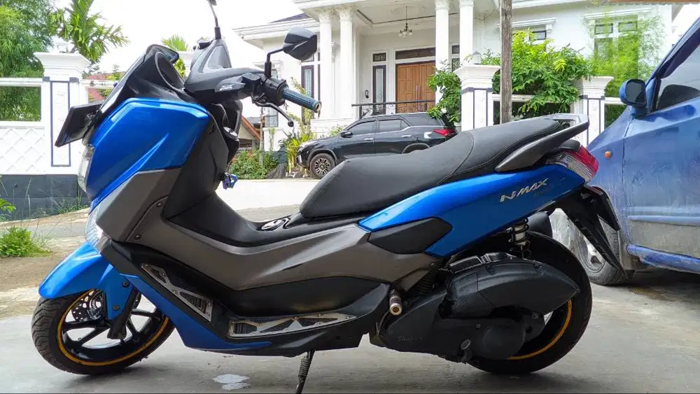 Dijual Yamaha NMAX warna Biru tahun 2019