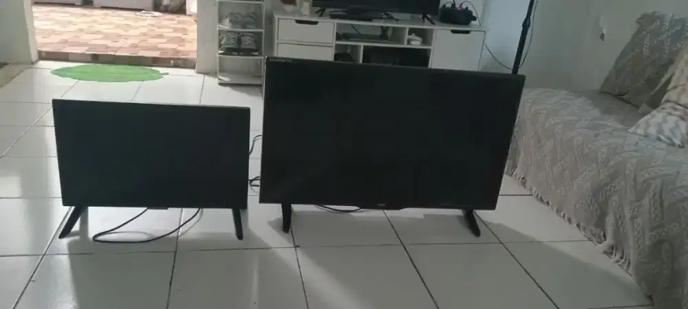 Jual TV Akari 32 inch dan TV weyon 21 inch