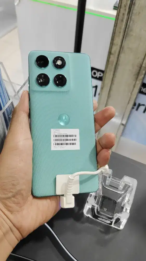 MURAAAH HP LAYAR LENGKUNG BATRE KUAT MOTOROLA EDGE 60 FUSION 5G 12/256