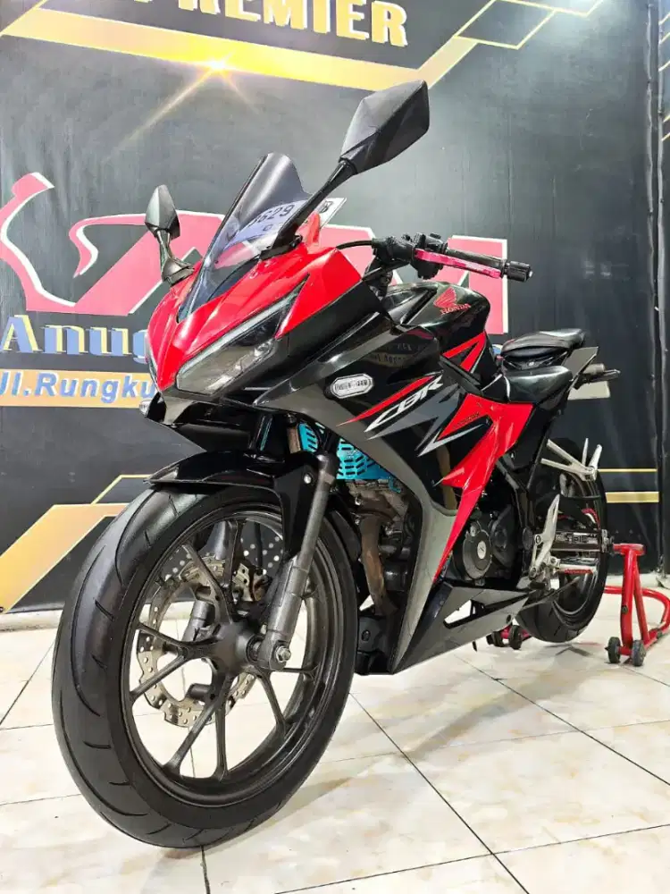 Dp 3jt an Honda All New CBR15R Facelift TH 2019 sport cakep