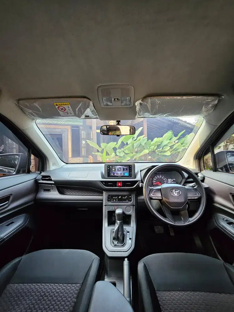 Toyota Avanza 2024 E Matic Hitam