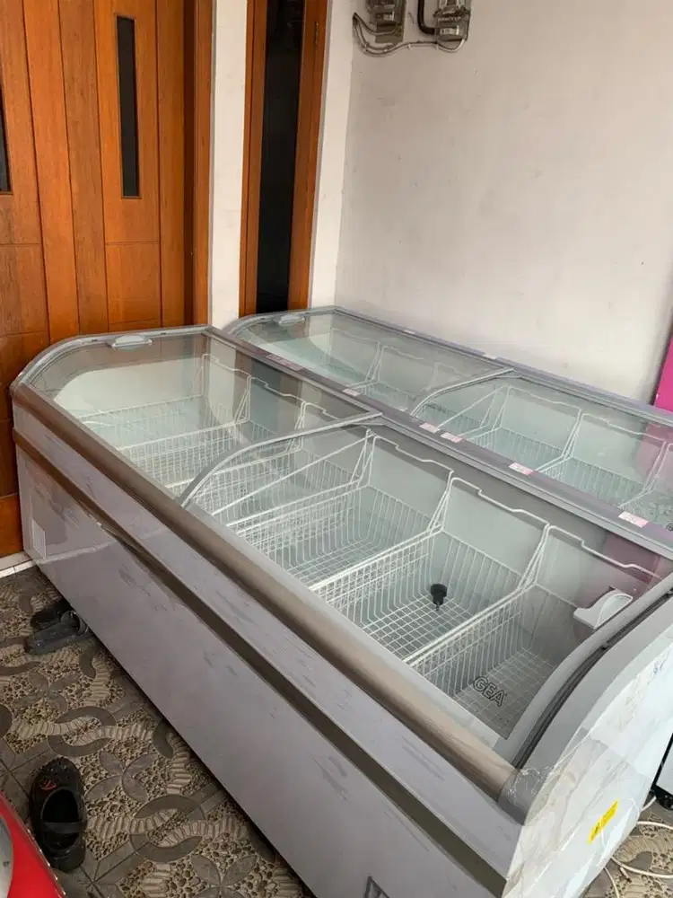 Freezer slding kaca 700L