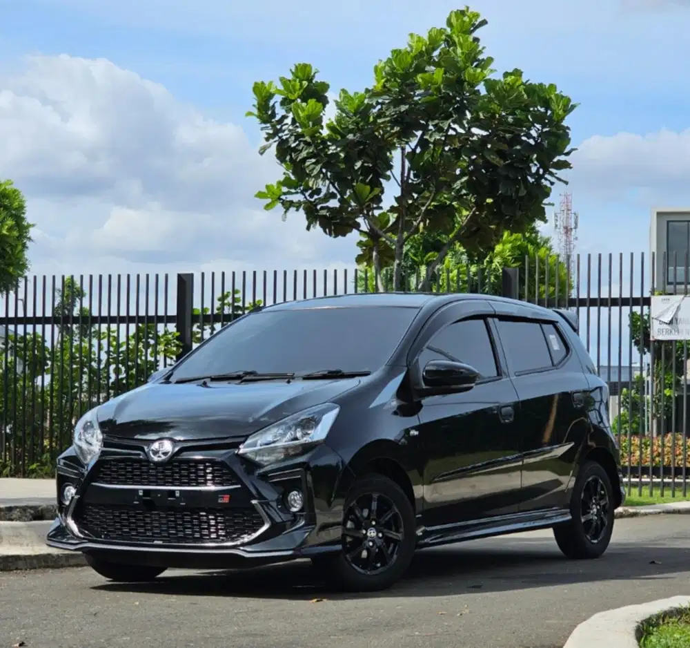 TOYOTA AGYA GR 1.2 AT 2022/2023 SUPER ISTIMEWA !!