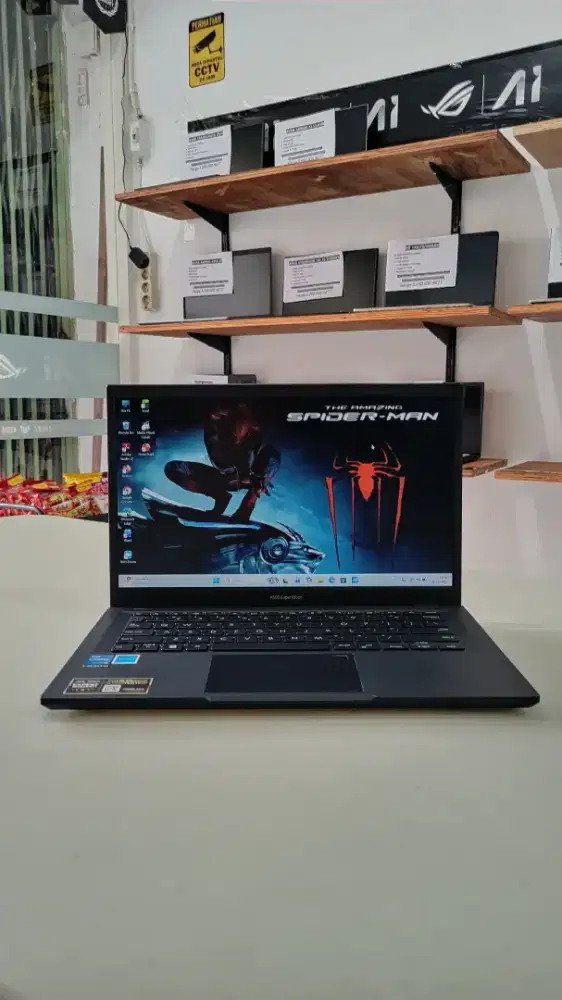 Laptop bekas Asus Expertbook B1402CBA Intel Core i5-Gen12 Ram 8 GB