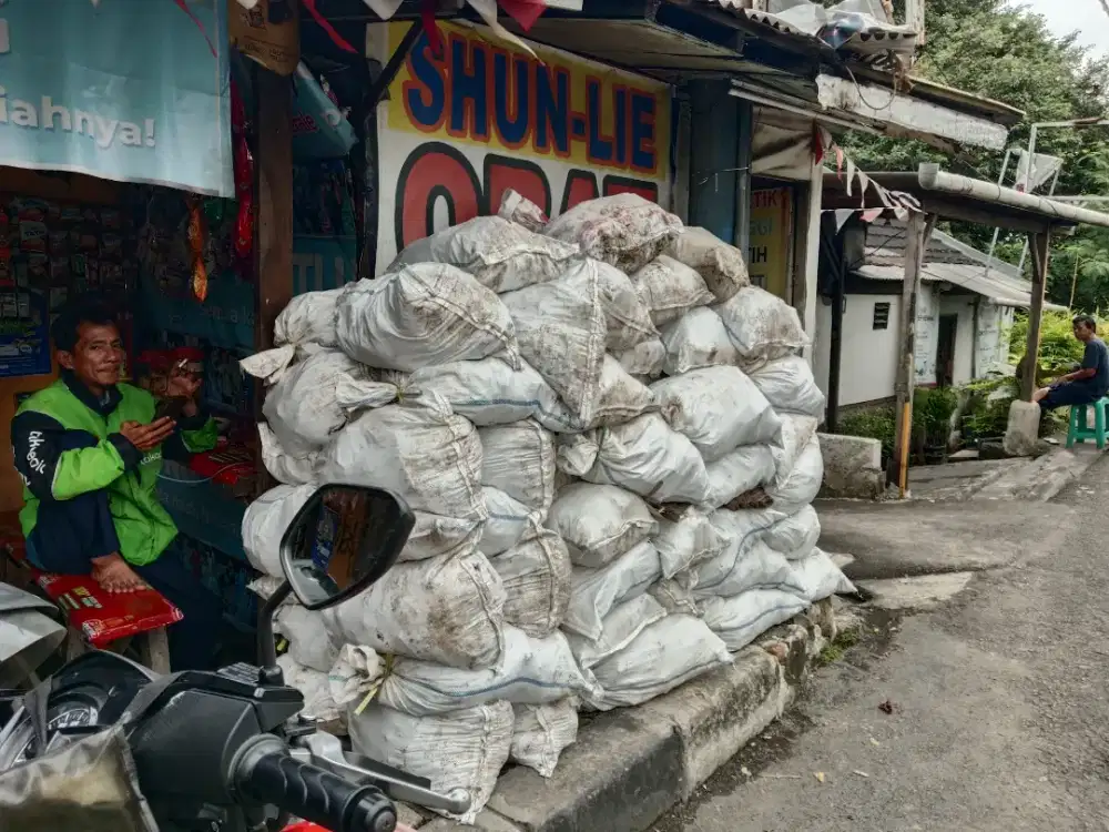 Puing gratis. Siap angkut