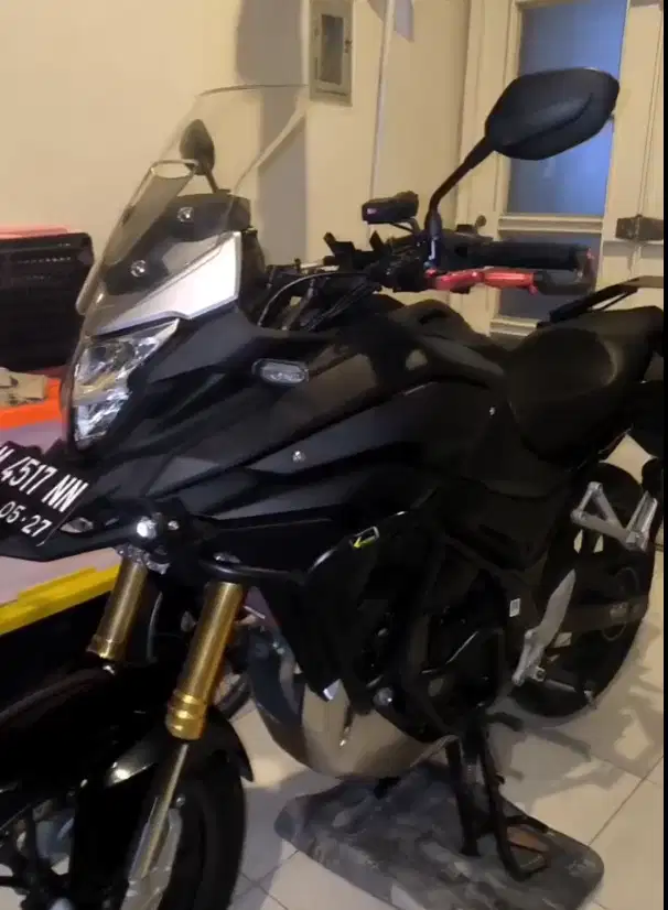 Di jual Honda CB150X