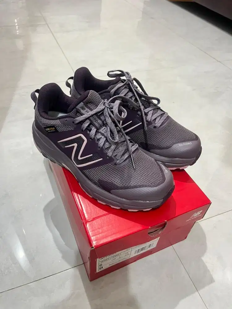 Sepatu New Balance T510 Women’s Trail Running Shoes Deep Plum