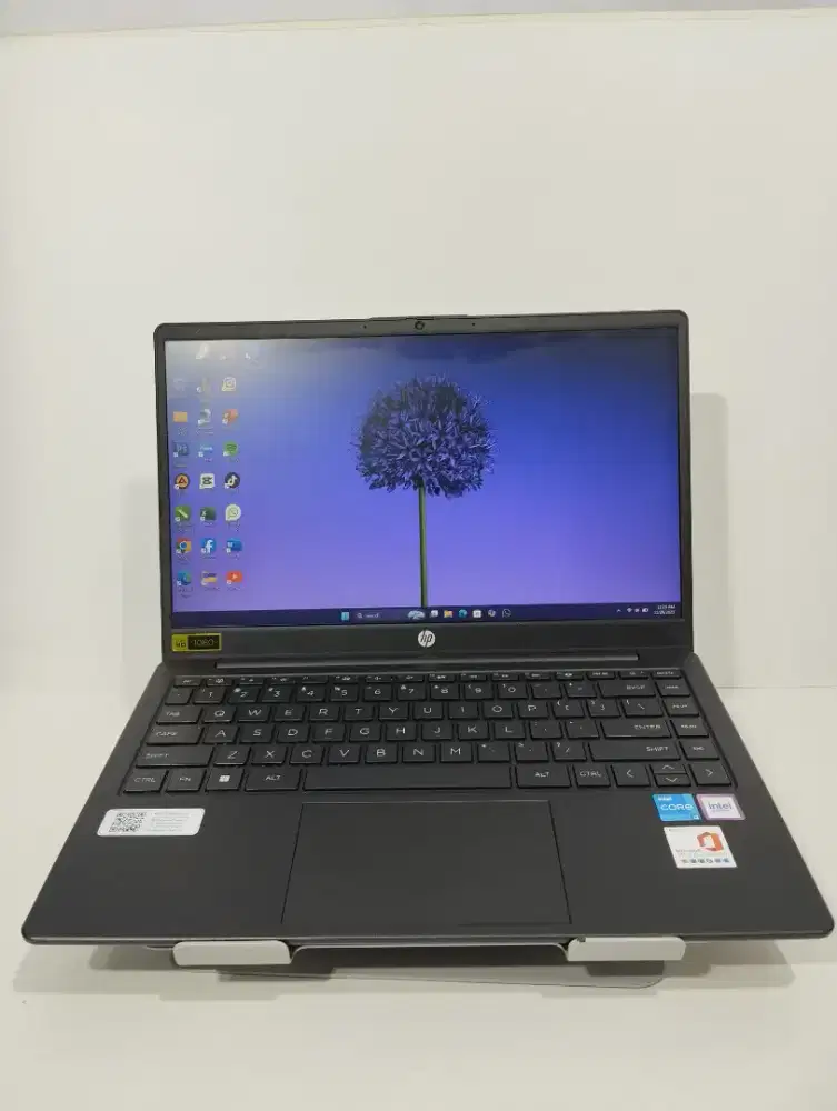 LAPTOP HP 14-EP0090TU