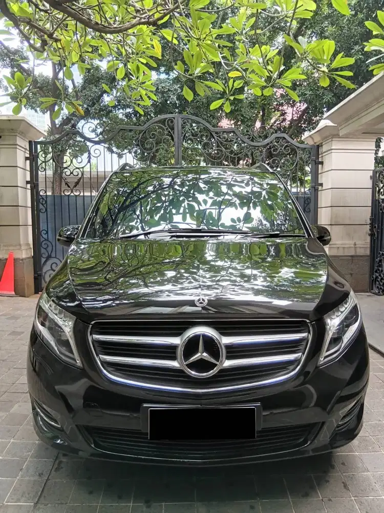 2018 Mercedes-Benz V220 2.1 D-6 seater Van