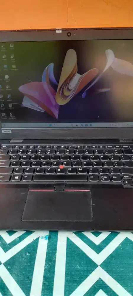 Dijual Laptop Thinkpad L380