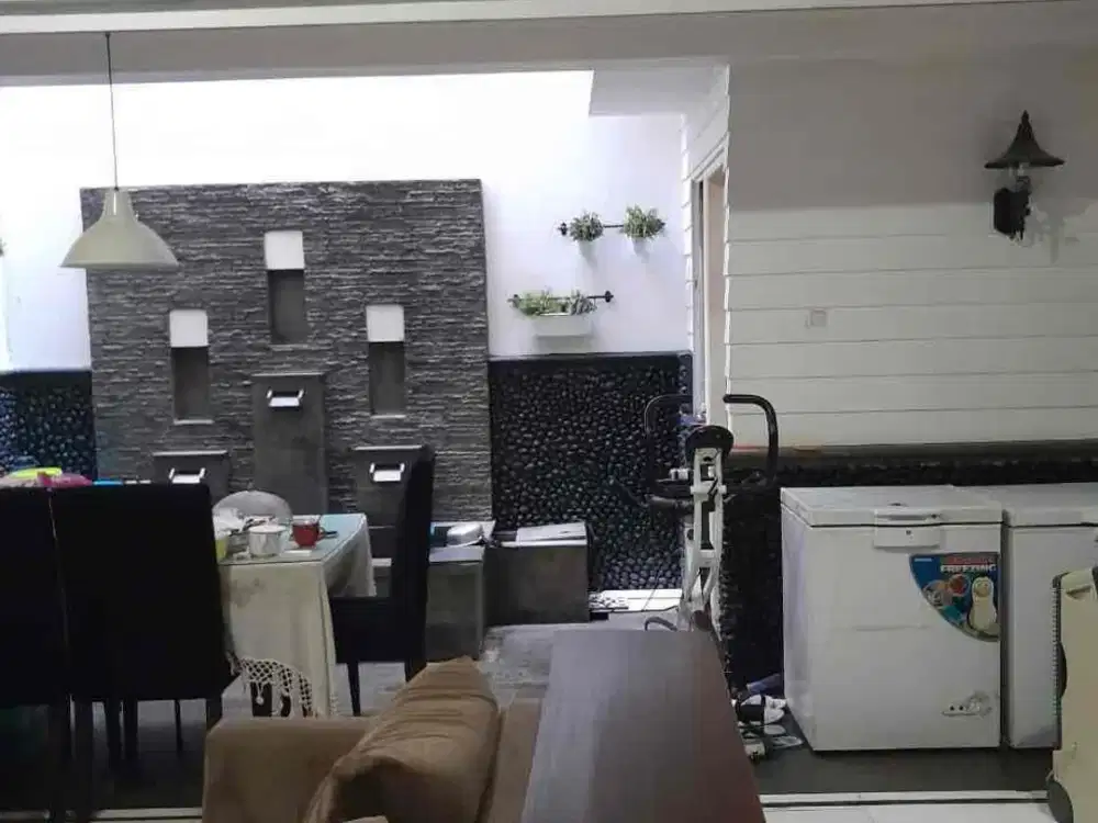 Sewa Emerald Bintaro