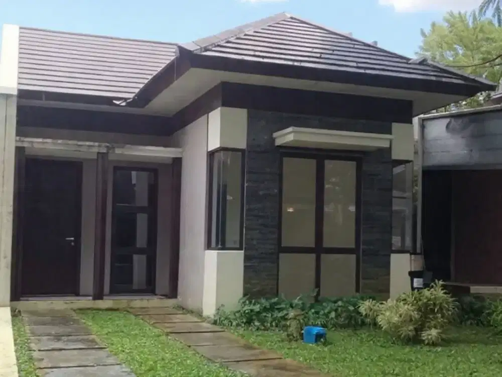 DIJUAL CEPAT RUMAH BAGUS STRATEGIS HARGA MURAH SEJUK SENTUL CITY SSR923