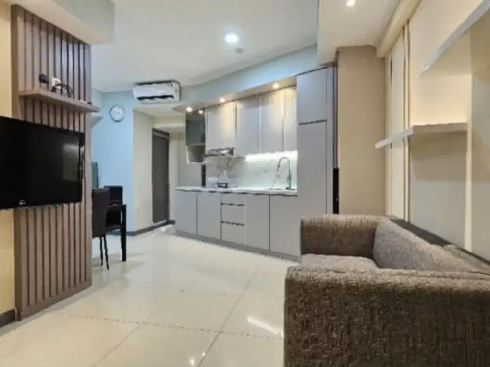 Murah Apartemen Waterplace Pakuwon Tower E 2BR Hook Siap Huni Furnish