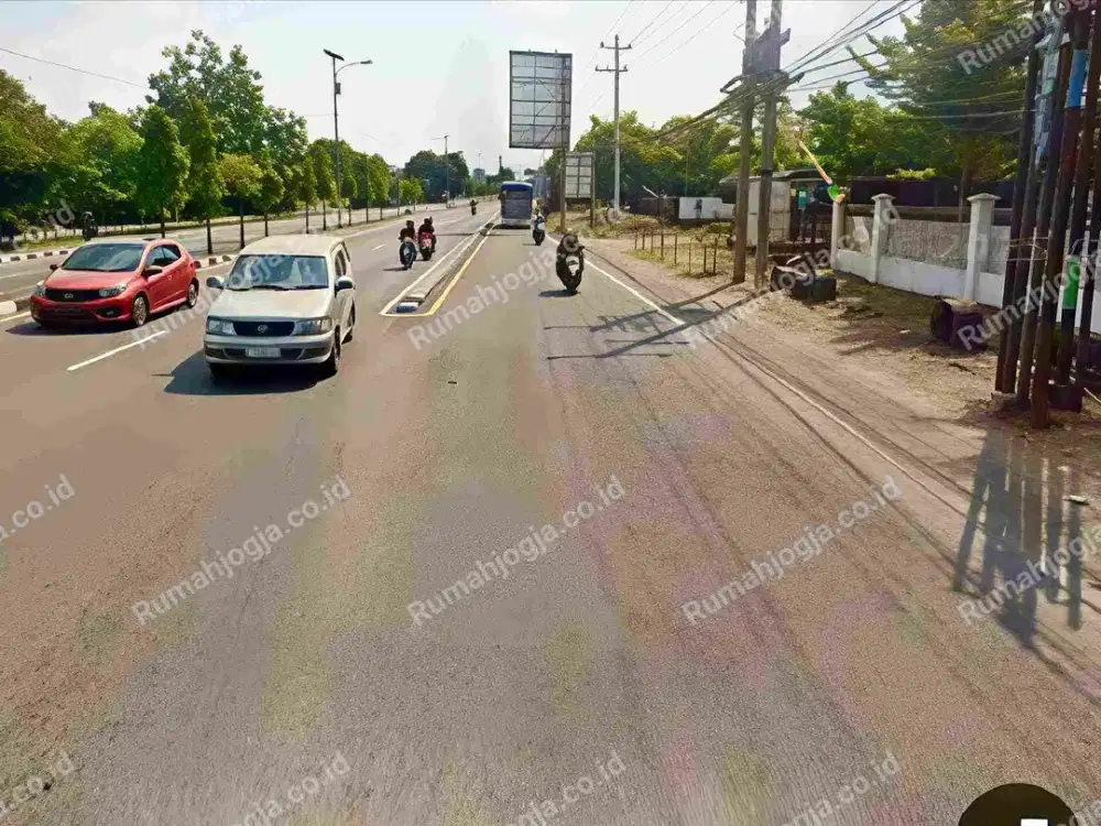 tanah istimewa pinggir ringroad Utara cocok usaha besar