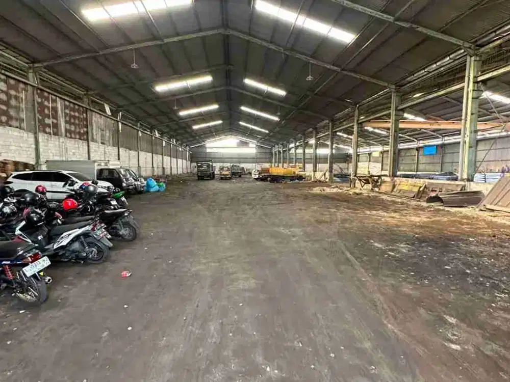 SEWA GUDANG MARGOMULYO SURIMULIA BAGUS LUAS 1HA PARKIRAN TRUCK CONTAINER