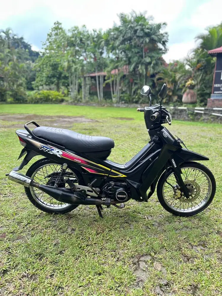 Yamaha FiZ 1995