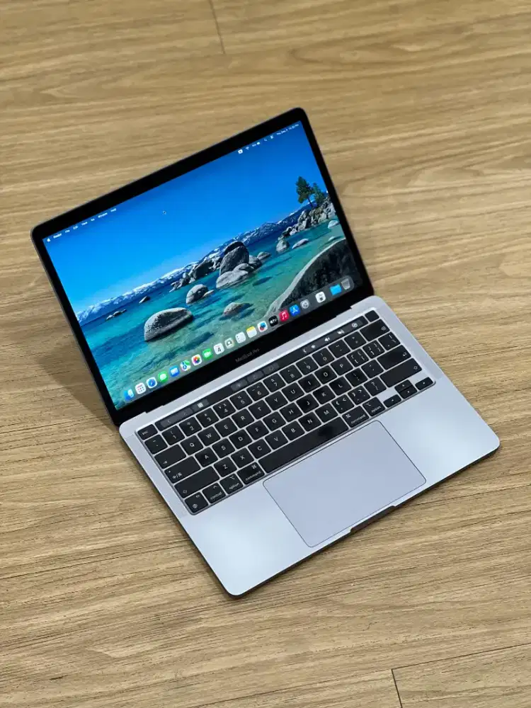 MacBook Pro M1 2020 13inch 8/256