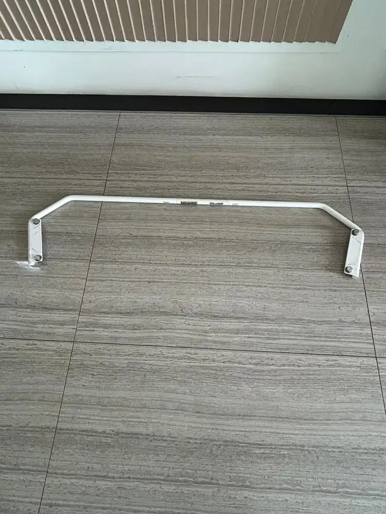 Aksesoris Stabiliser ULTRA RACING safety Bar - Swaybar 19MM