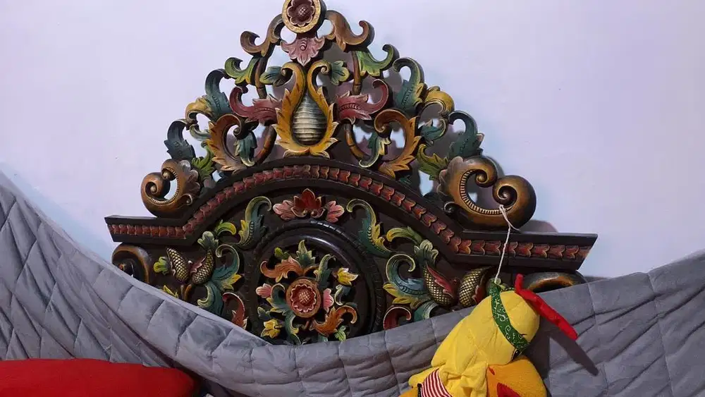 Dipan kasur kayu jati